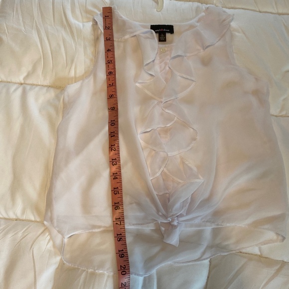 Amy's Closet Beautiful White Lined Front Ruffle Waterfall Button Blouse & Tie 14 - Picture 8 of 8